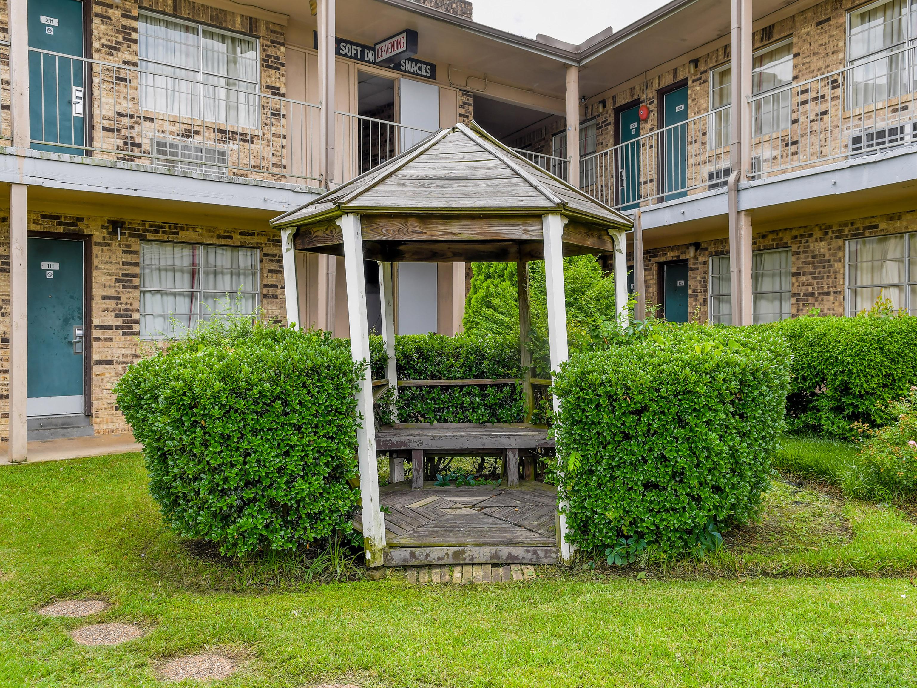 Oyo Hotel Tyler Lindale Exterior foto